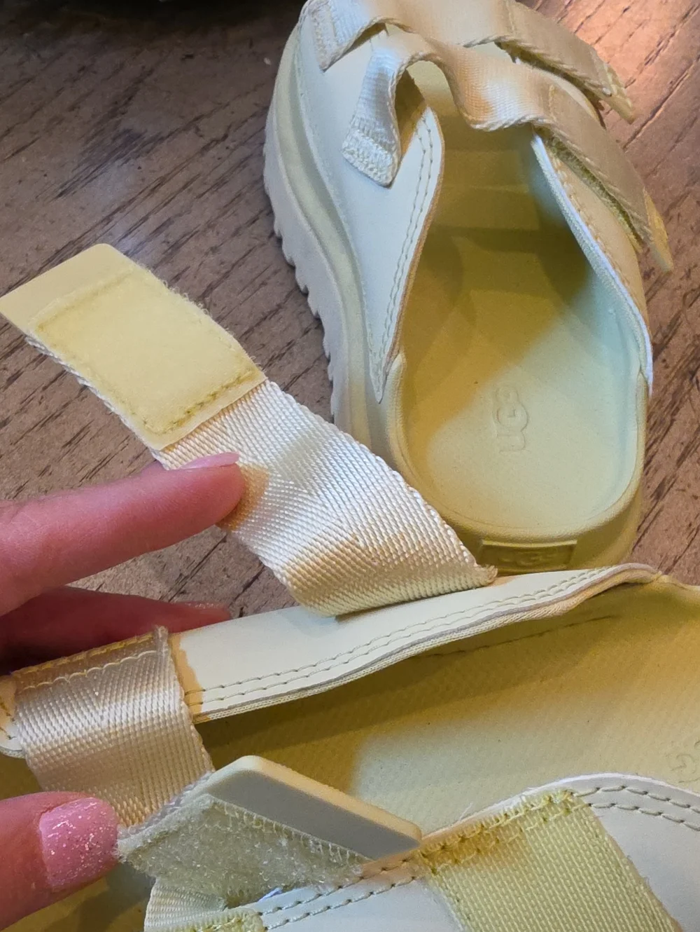 UGG Goldenglow Slides Size 13